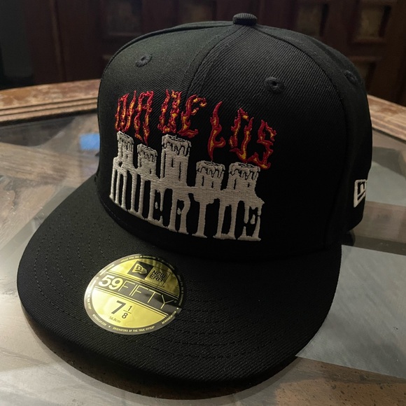 New Era 59Fifty 7 1/8 Dia De Los Muertos Cap - Picture 1 of 4